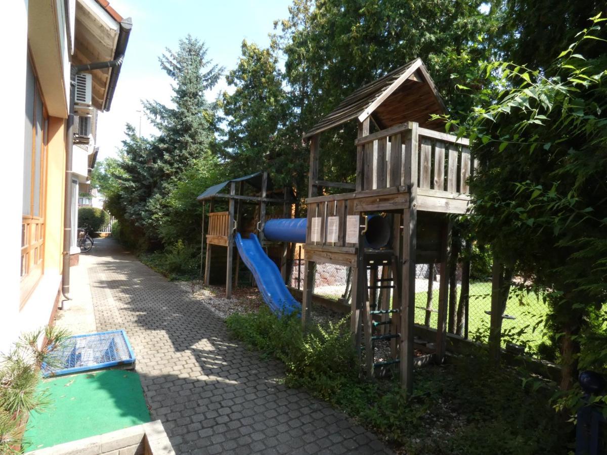 The Boys Apartman Siofok Dış mekan fotoğraf